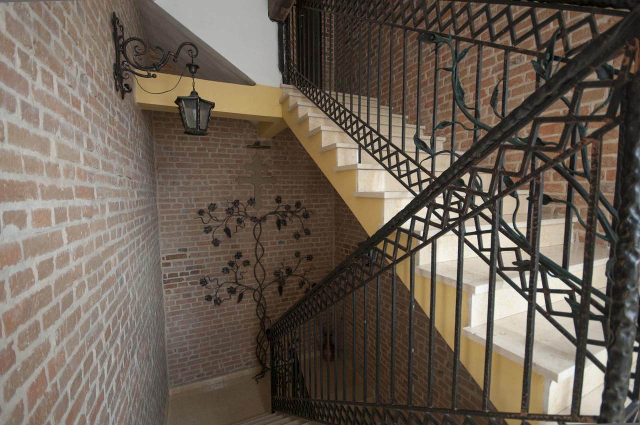 Hotel Restauracja Pod Parowozem Островец-Свентокшиский Экстерьер фото